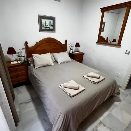 Synergy Apartment, 2 Bedroom, Center By Namaste Elite Апартаменти Торремолінос