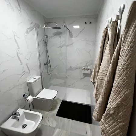 Synergy Apartment, 2 Bedroom, Center By Namaste Elite * Торремолінос