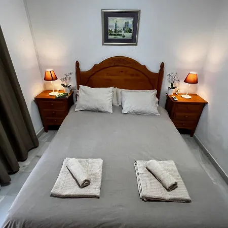 Synergy Apartment, 2 Bedroom, Center By Namaste Elite * Торремолінос