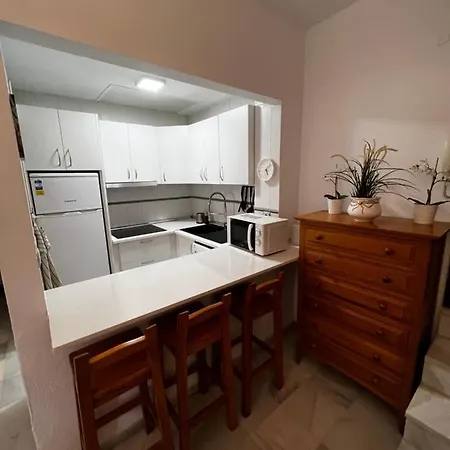 Synergy Apartment, 2 Bedroom, Center By Namaste Elite Торремолінос