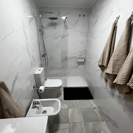 Synergy Apartment, 2 Bedroom, Center By Namaste Elite Торремолінос