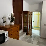 Synergy Apartment, 2 Bedroom, Center By Namaste Elite Апартаменти Торремолінос