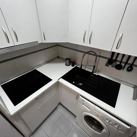 Synergy Apartment, 2 Bedroom, Center By Namaste Elite Apartamento *