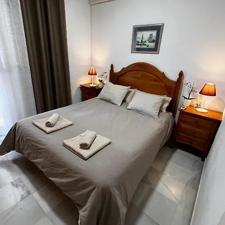 Synergy Apartment, 2 Bedroom, Center By Namaste Elite Daire