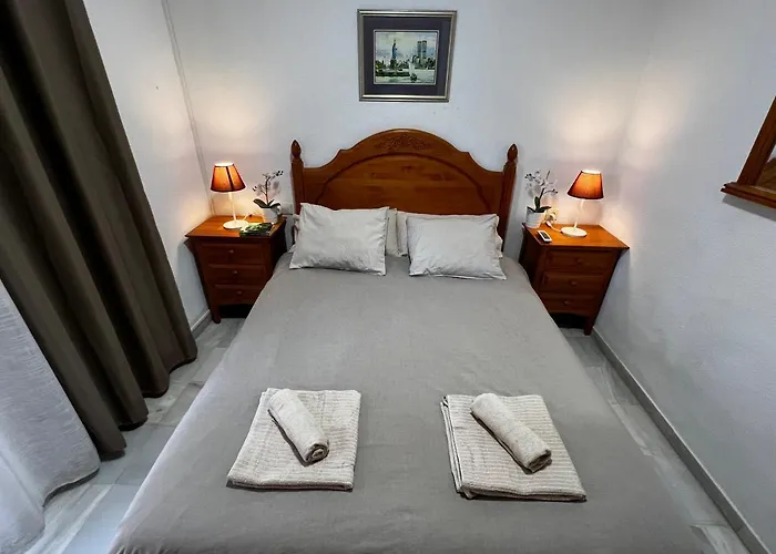 Synergy Apartment, 2 Bedroom, Center By Namaste Elite * Torremolinos