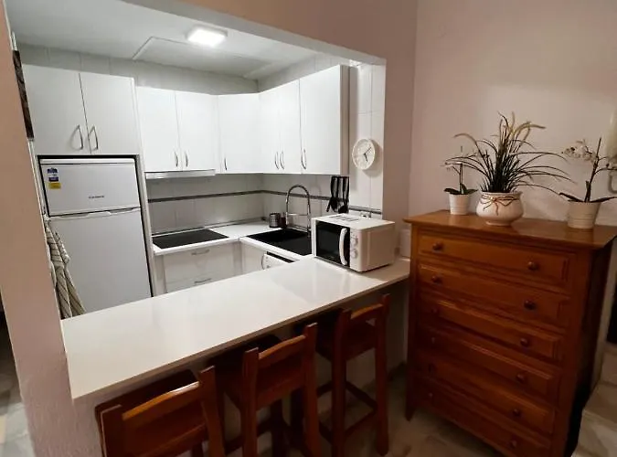 Synergy Apartment, 2 Bedroom, Center By Namaste Elite Torremolinos